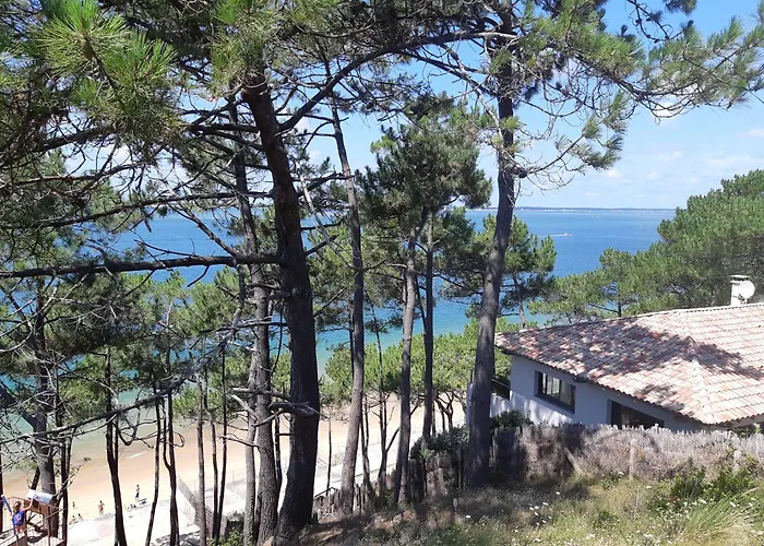 Tres Joli 2 Pieces Plein Centre, Tres Proche - Parking *